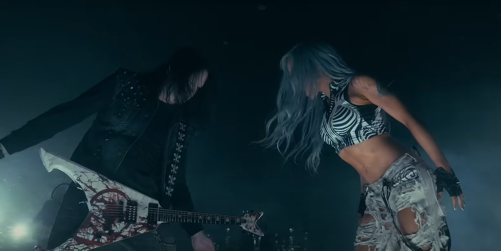 ARCH ENEMY - Illuminate The Path