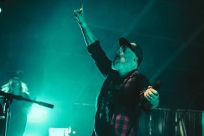 Fallece Tomas Lindberg, legendario cantante de At The Gates