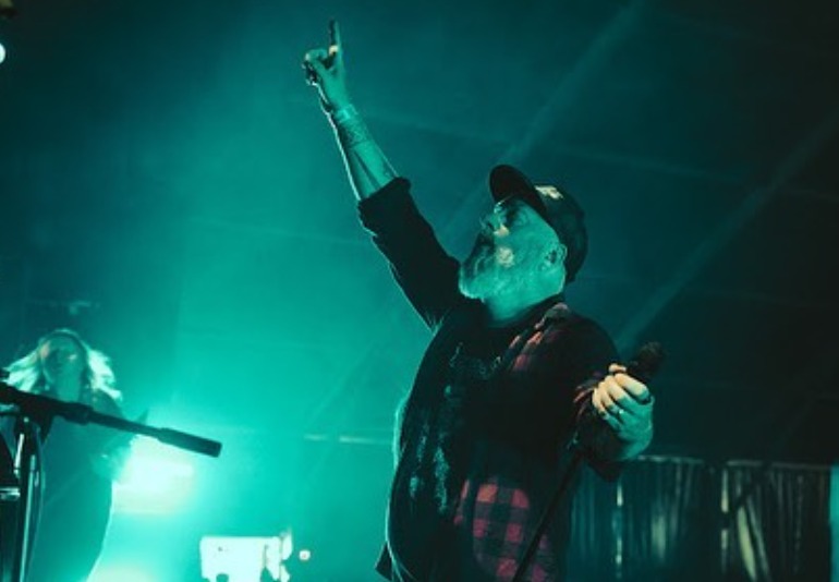 Fallece Tomas Lindberg, legendario cantante de At The Gates