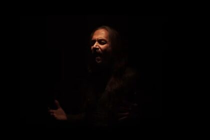 Tomi Joutsen, de Amorphis
