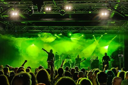 ¿Cuál es el caché de una banda de metal?