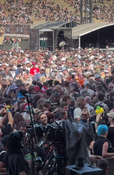 Circle Pit en el Copenhell con música clásica