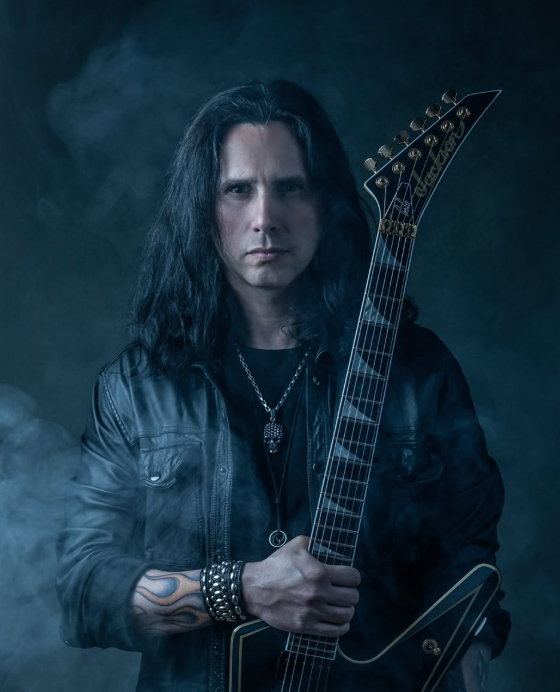 Gus G., nuevo guitarrista de King Diamond