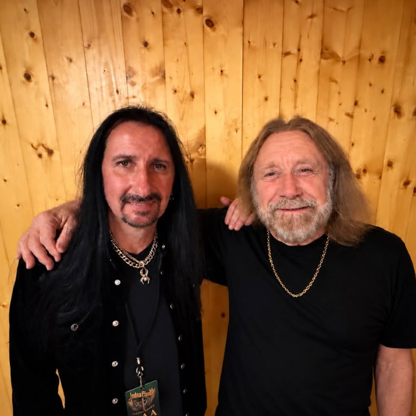 Ian Hill deja Judas Priest